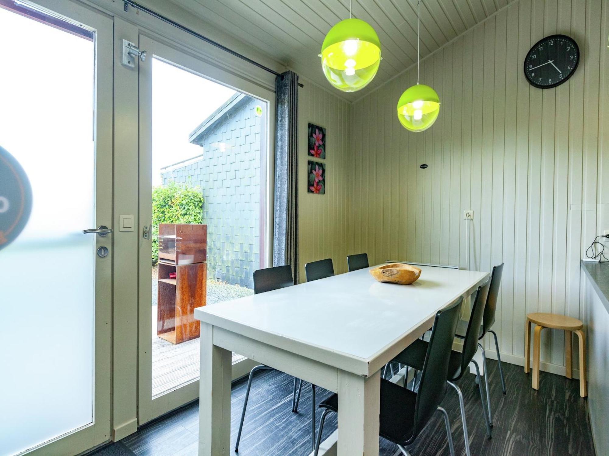 Boutique Chalet In B Llingen Near Lake 위르트즈펠드 외부 사진